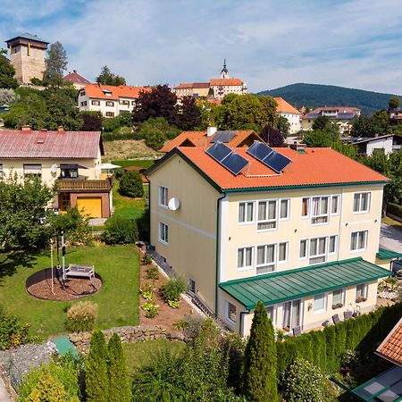 Bed And Breakfast Mittelkaernten Althofen  エクステリア 写真