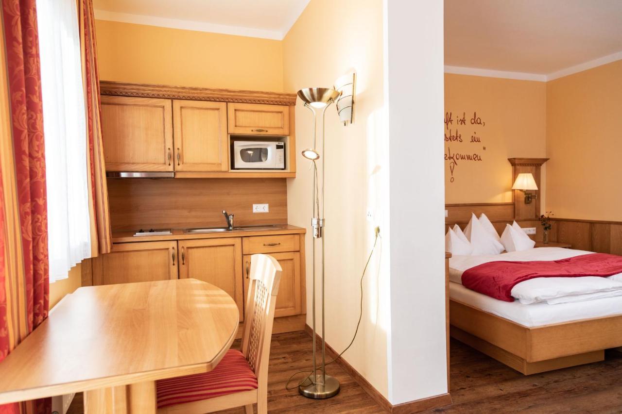 Bed And Breakfast Mittelkaernten Althofen  エクステリア 写真