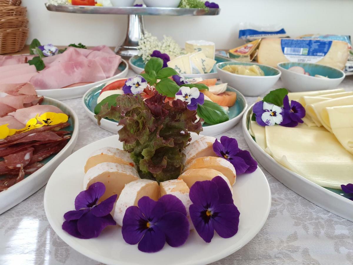 Bed And Breakfast Mittelkaernten Althofen  エクステリア 写真